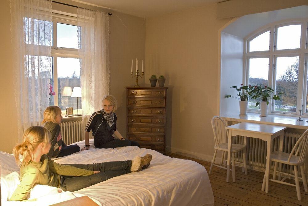 Auberge de jeunesse Blaesinge Gard Kullabygden à Jonstorp Extérieur photo